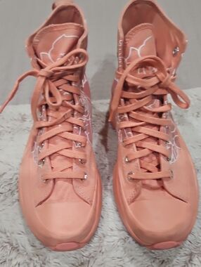 Converse Women's Lace-Up High Top Boots in Coral Pink